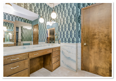 one of the bath rooms